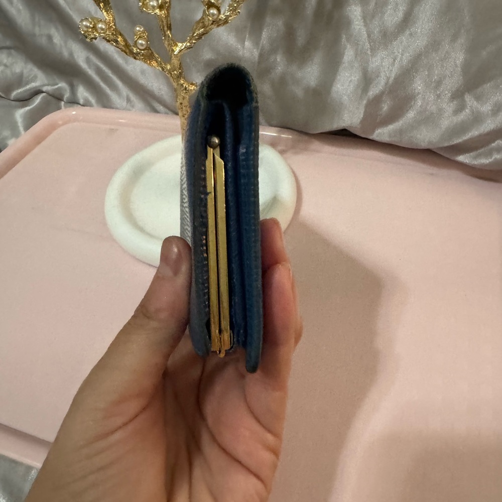 Louis Vuitton Epi Porte Monnaie Viennois Wallet - Picture 11 of 11